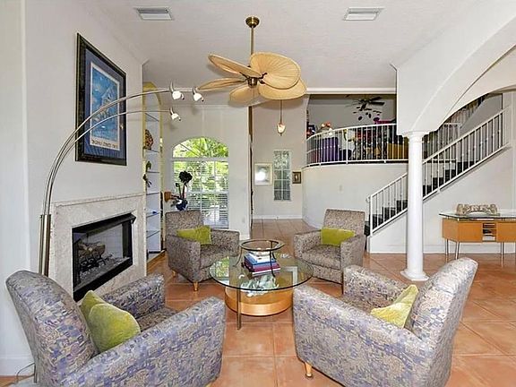 5th image of 5436 Avenida Del Mare