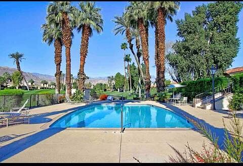 1st image of 193 Las Lomas