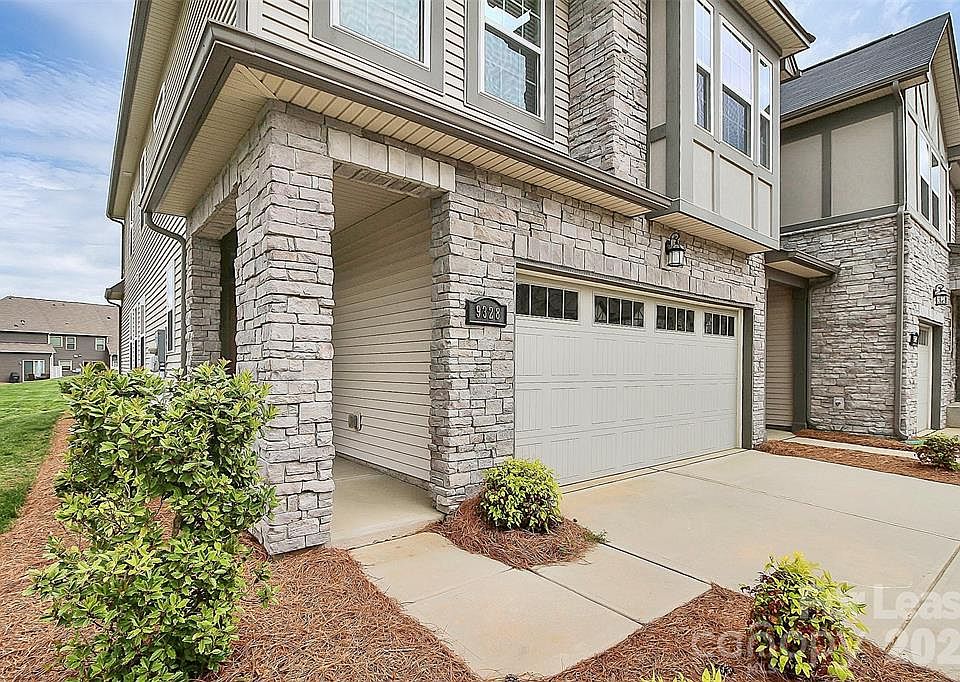 1st image of 9328 Glenburn Ln