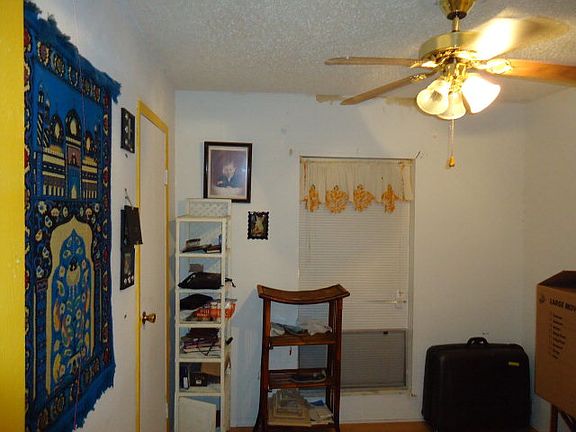 5th image of 2226 W Arbor St