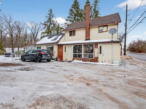 2295 Sydenham Rd, Kingston, ON K0H 1M0
