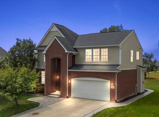 50647 Bredenbury Dr, Macomb, MI 48044