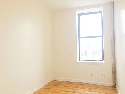 Rented by Bedford Realty USA Corp | media 12