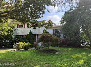27 Middlesex Rd, Matawan, NJ 07747