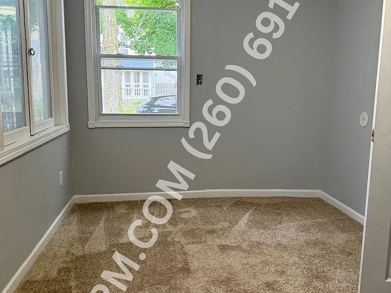 641 Byron St #1 — Photo 6