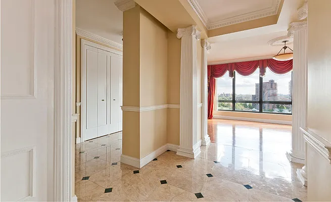 Sold by Nest Seekers International | media 39