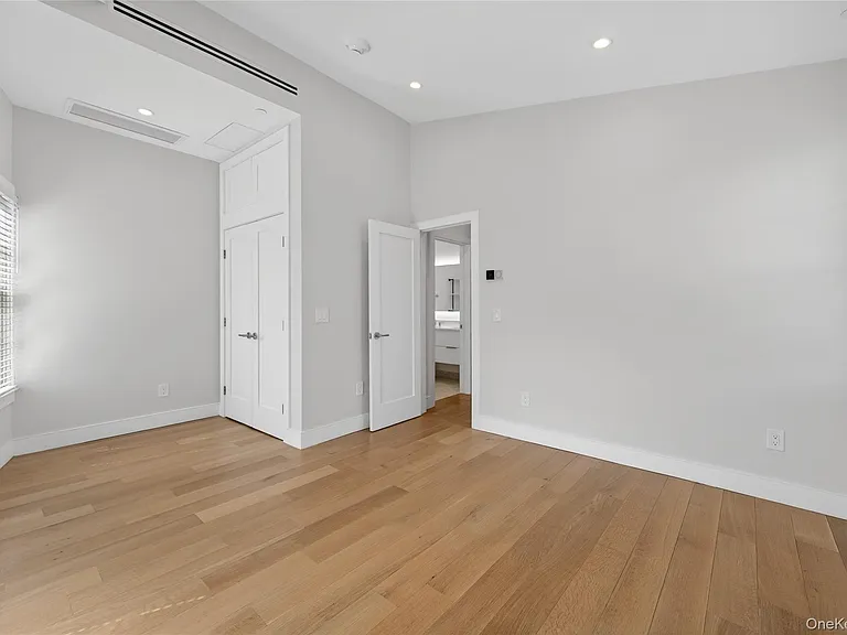 108 South St #E — Photo 12