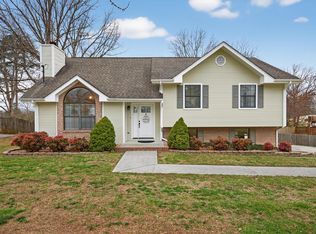 141 Debbie Ln, Ringgold, GA 30736