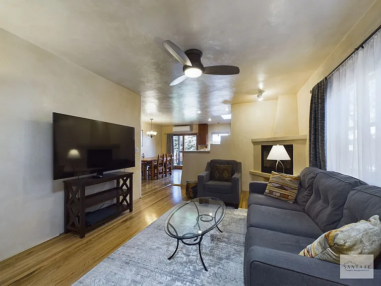 303 Sena St — Photo 6