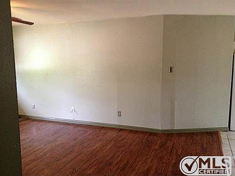 3rd image of 1755 Glenhaven Dr