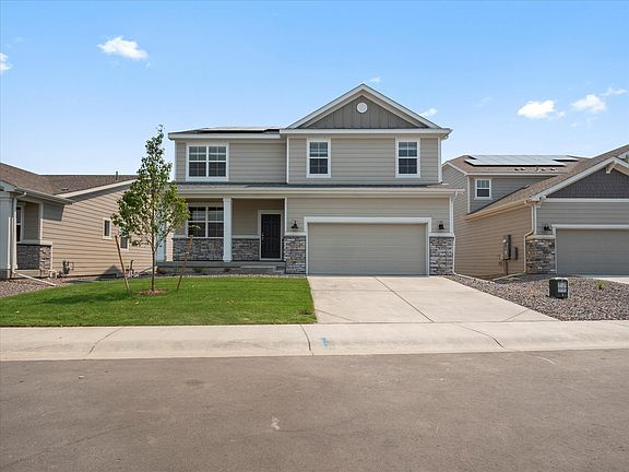 Evergreen floorplan exterior image taken at a Meritage Homes community in Windsor, CO.