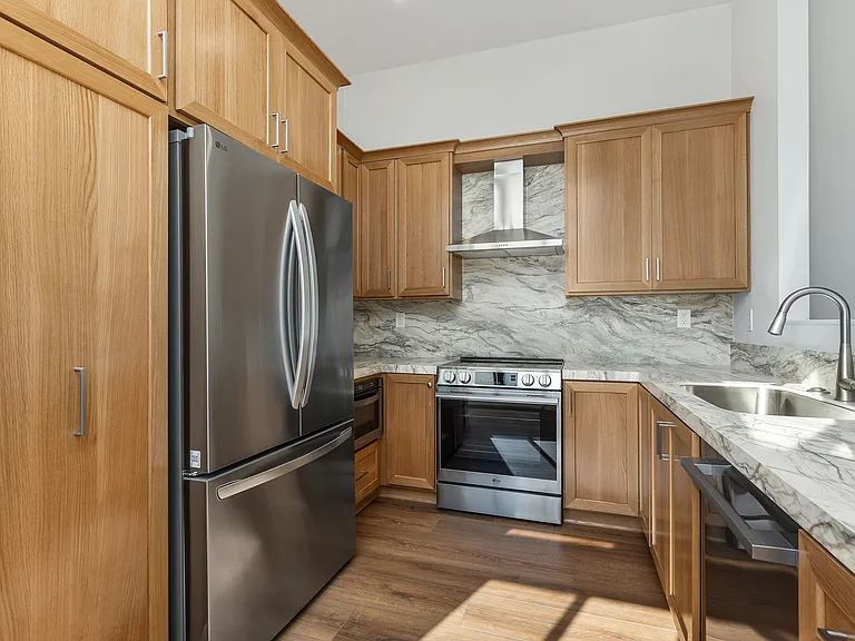 24512 Alta Vista Dr #B — Photo 20