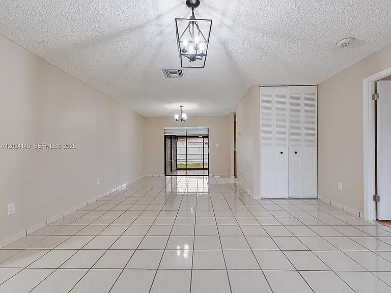 13360 SW 46th St — Photo 3