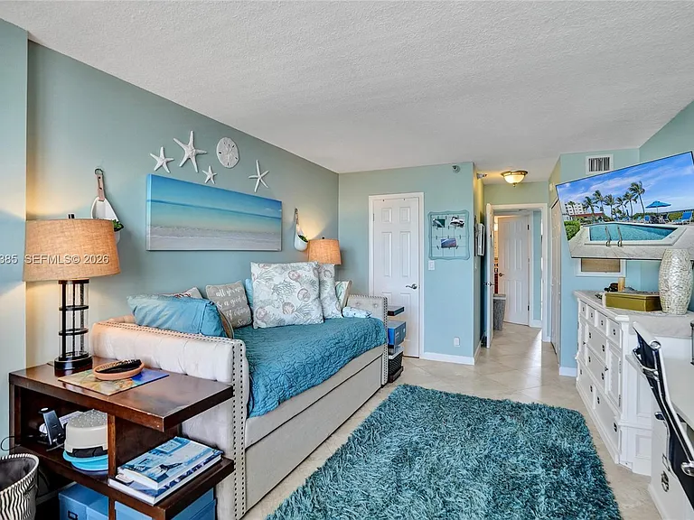 1500 N Ocean Blvd #801 — Photo 37