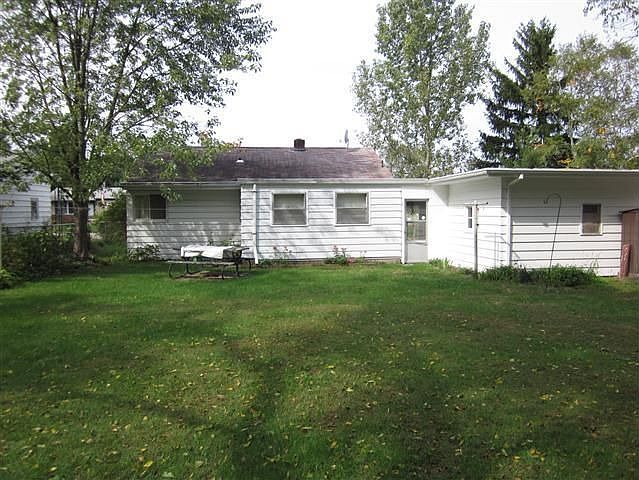 2nd image of 1418 Elkerton Ave