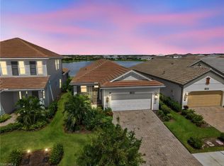 4564 Centaurus Cir, Naples, FL 34120
