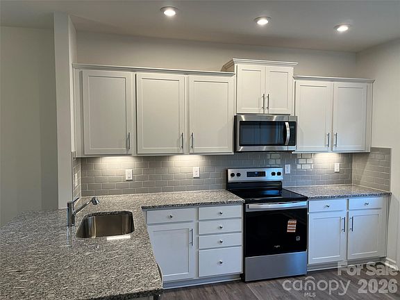 2nd image of 11518 Glasden Rd