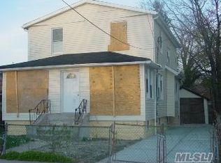 14111 184th St, Springfield Gardens, NY 11413