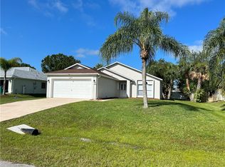 1549 Pleasantview Ln, Sebastian, FL 32958
