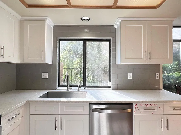 8500 Paseo Ladera — Photo 4