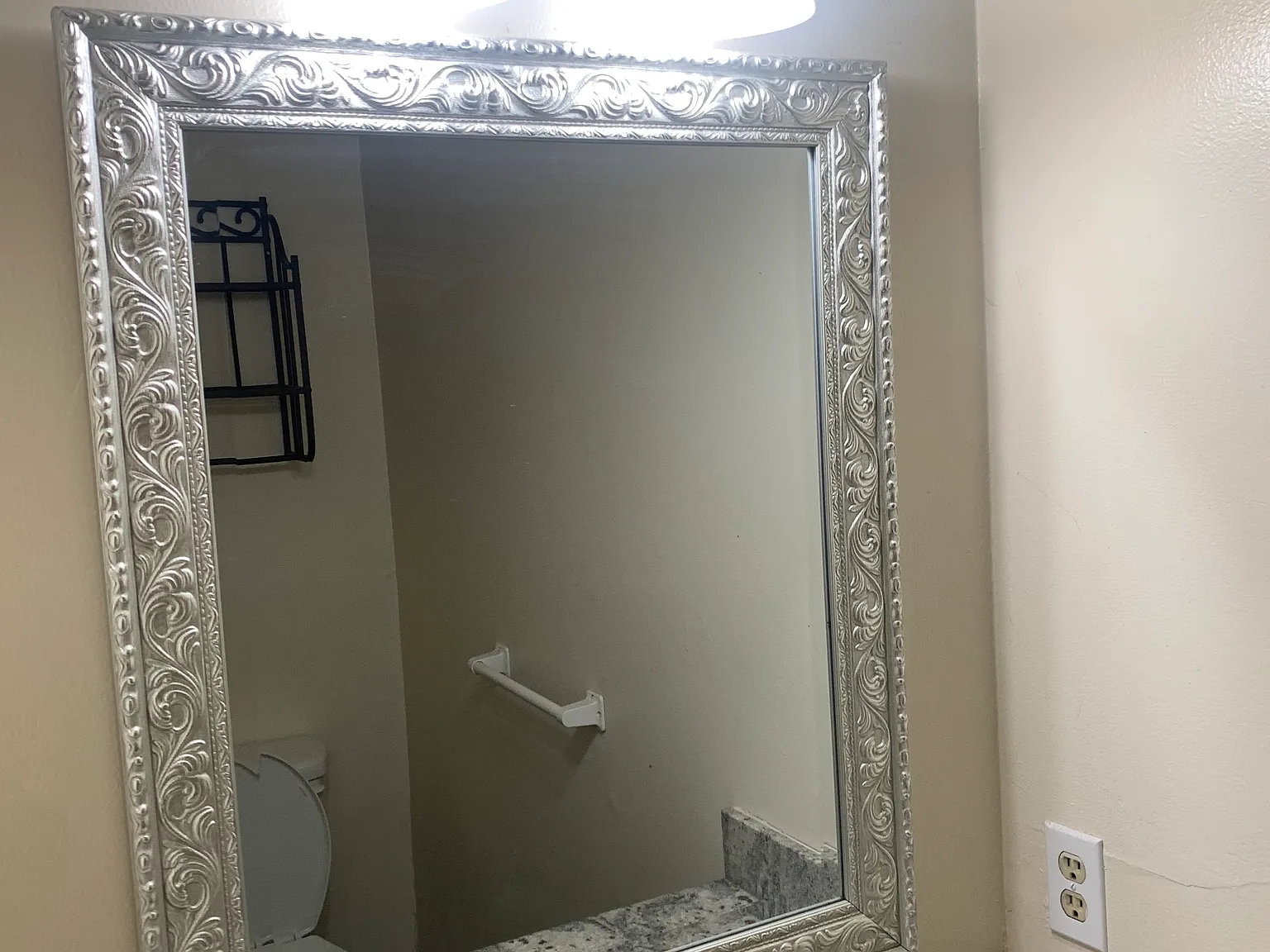 2 bed, 1.5 bath, 877 sqft, $2,500 — Photo 4