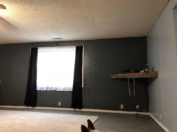 Large living room 21 by 17