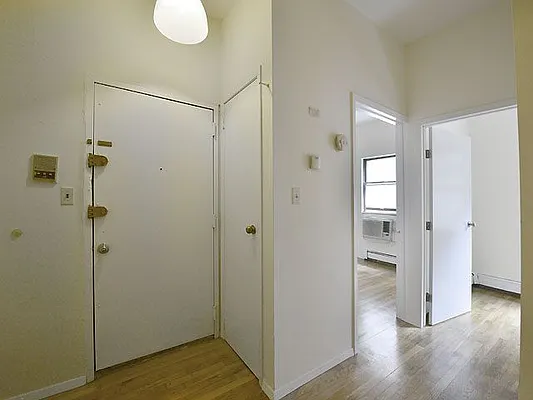 Rented by Cooper & Cooper Real Estate | media 15