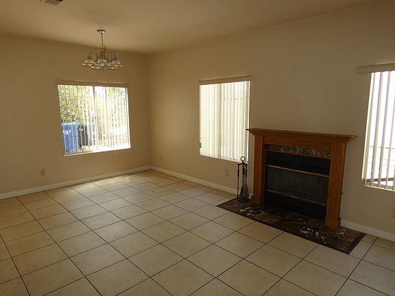 3rd image of 2579 Manzana Way