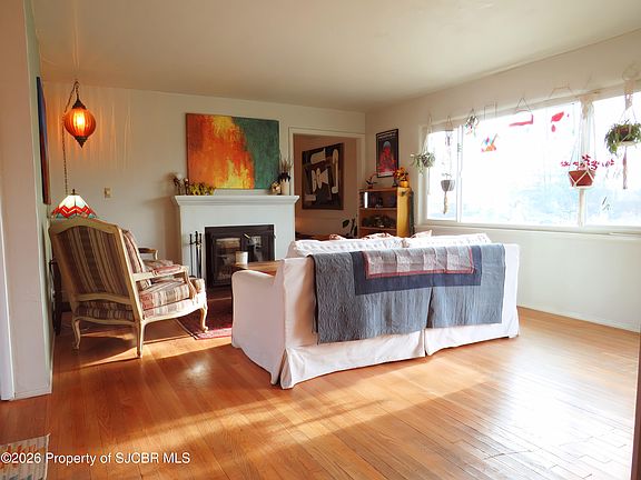 3rd image of 1108 Acoma Pl