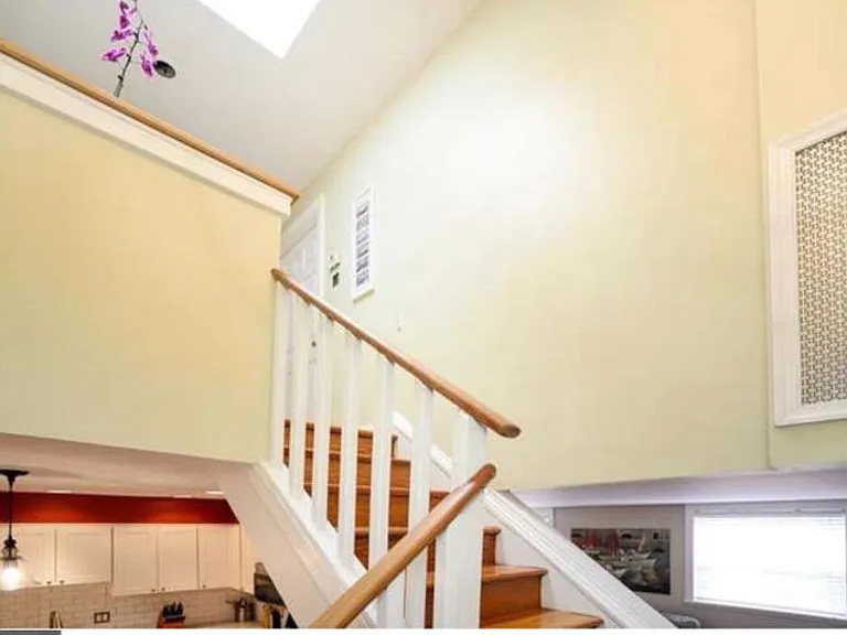 812 Lombard St #32 — Photo 16