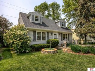 3018 S 123rd St, Omaha, NE 68144