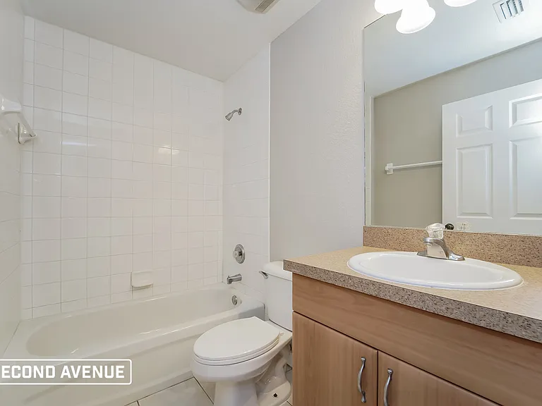 3653 Valley Ter — Photo 16