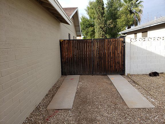 3rd image of 4442 W Windrose Dr