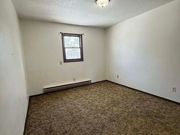 3rd image of 3114 E Pike S #11416371