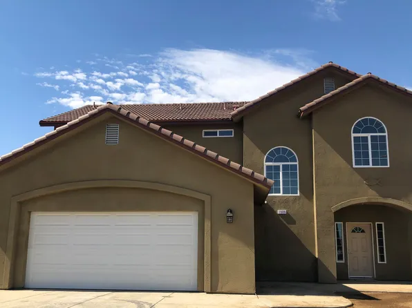1909 Scott Ave, Dinuba, CA 93618