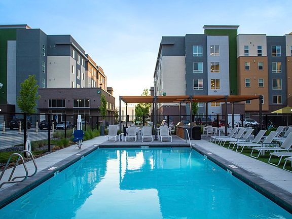 4th image of 1001 S Campus Dr