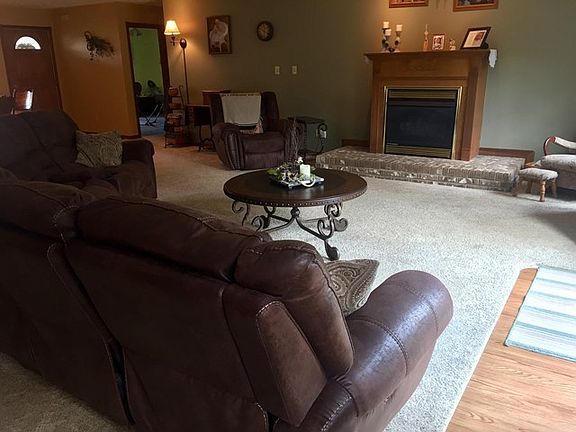 2nd image of 430 4th St