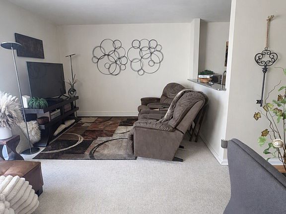 5th image of 1919 Prairie Sq Unit 302