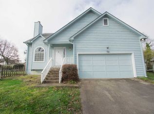 1420 Francis Station Dr, Knoxville, TN 37909