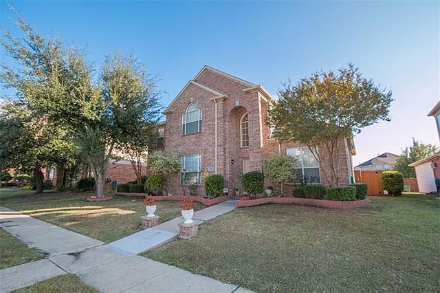 1st image of 2110 Meredith Ln