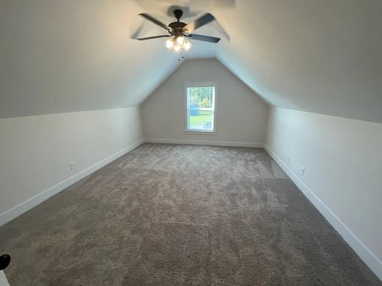 2422 Patrick Ave — Photo 10