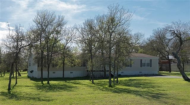 1st image of 158 Legend Oaks Dr