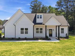 2212 M L King Jr Parkway SE, Wilson, NC 27893