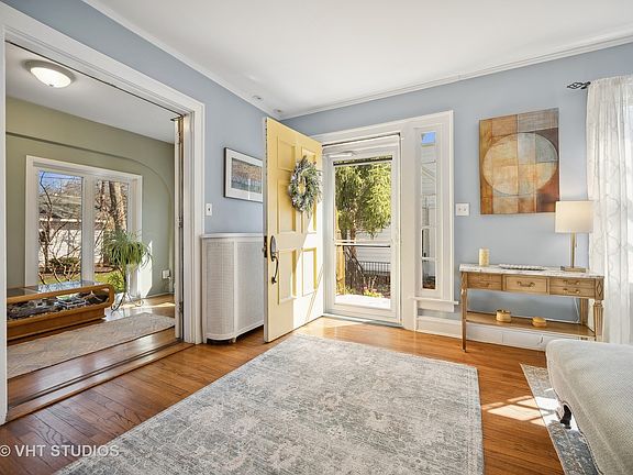 3rd image of 2509 Marcy Ave