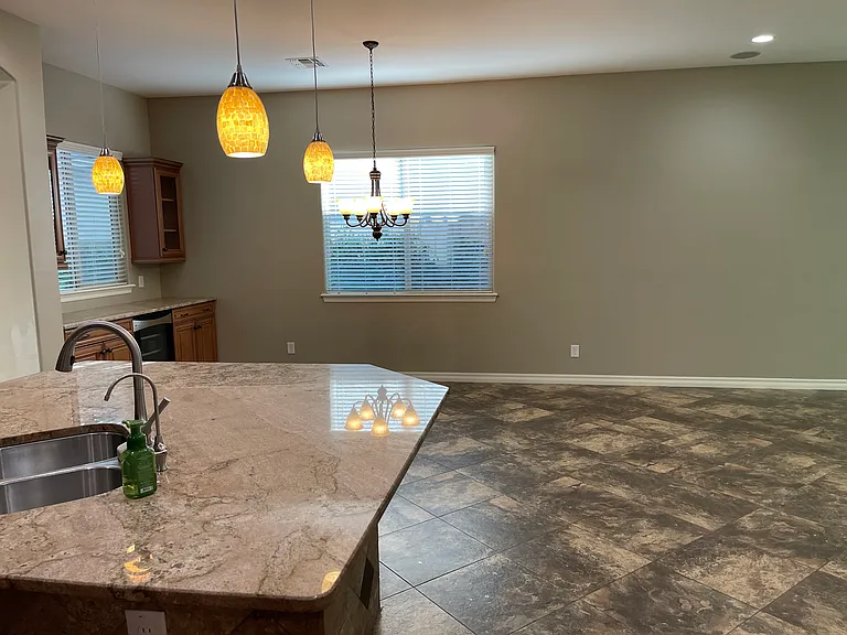 2543 E Penedes Dr — Photo 17