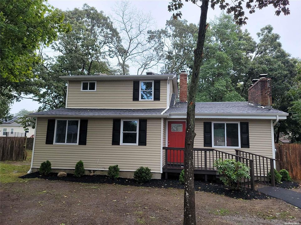 1st image of 169 Huguenot Drive