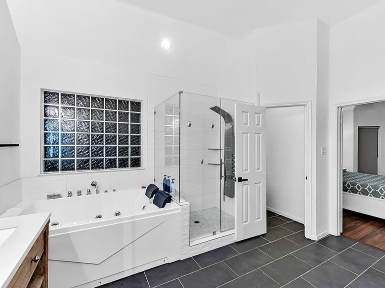 3108 Glory Ln — Photo 29