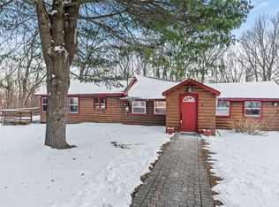 16 Muscoot Rd E, Mahopac, NY 10541