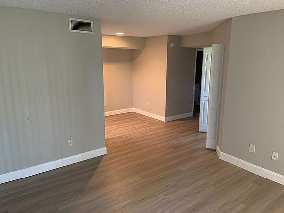 4th image of 3756 Idlebrook Cir APT 110
