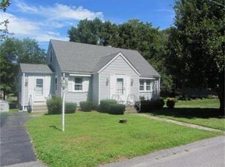 9 Winchester Ave, Auburn, MA 01501